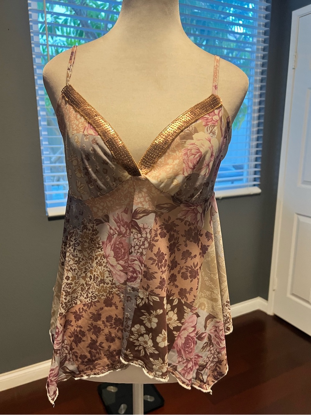 New Just Polly Floral Sheer Patchwork Cami top with Gold embellishment - Size L
